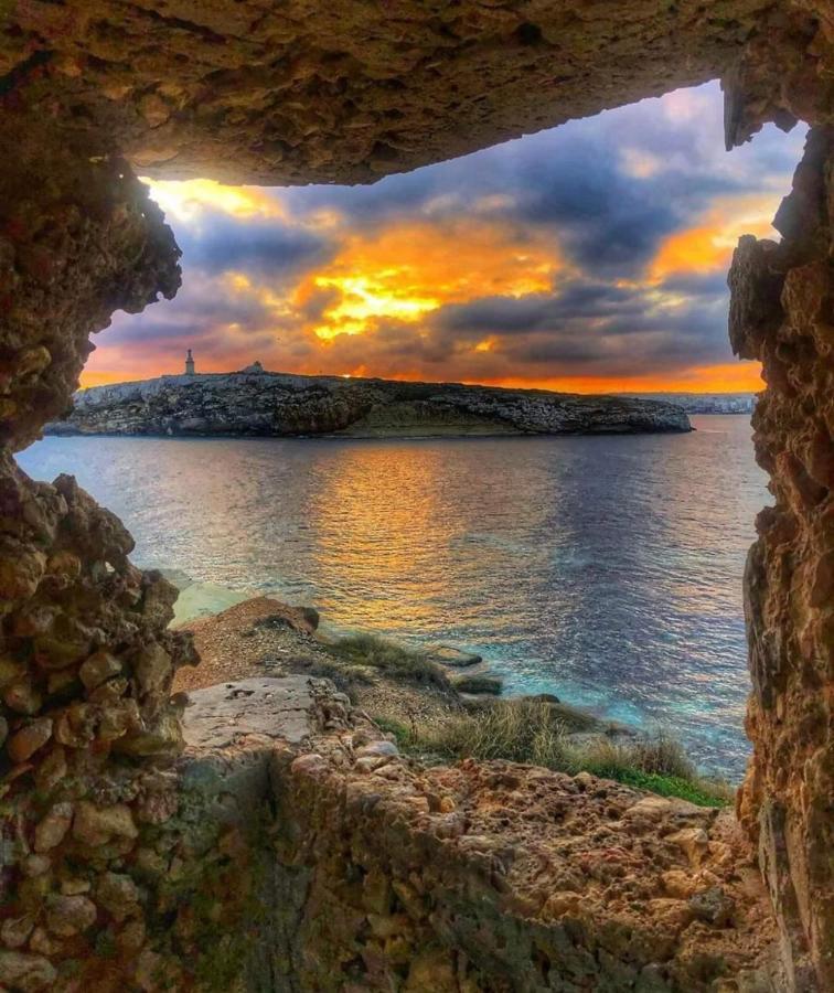 Sunset Modern Apt Near The Beach Birżebbuġa Bagian luar foto